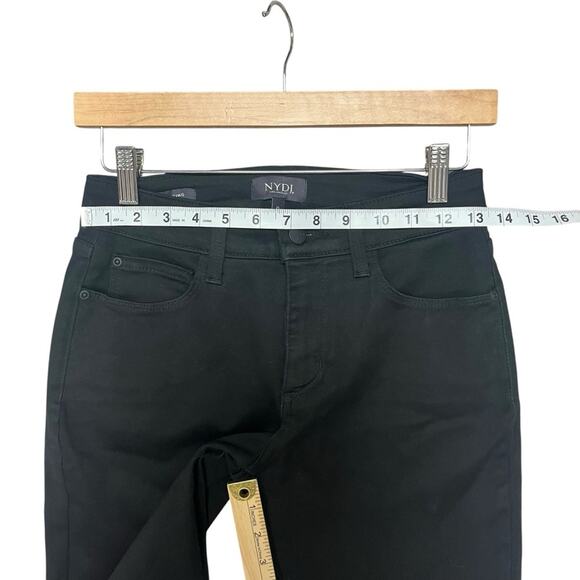 NYDJ Black Alina Legging Jeans Size 0 Soft Classic Basic Staple Normcore Simple - Picture 6 of 6